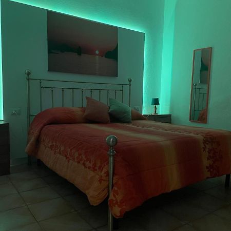 ליפארי Appartamento Rosa מראה חיצוני תמונה